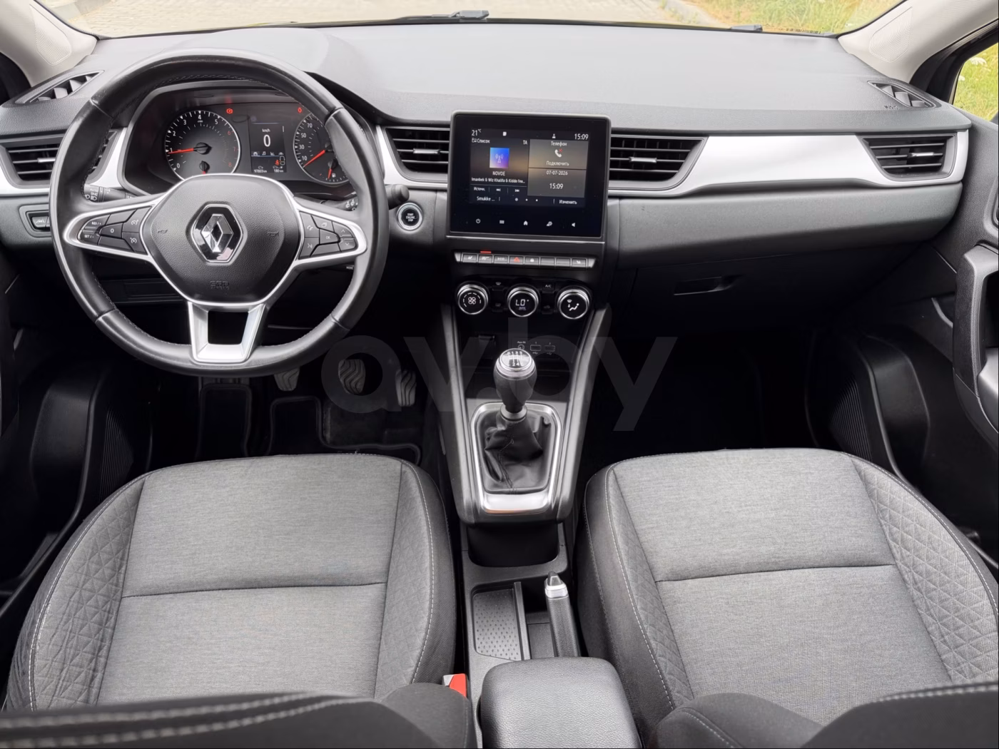 Renault Captur фото 7