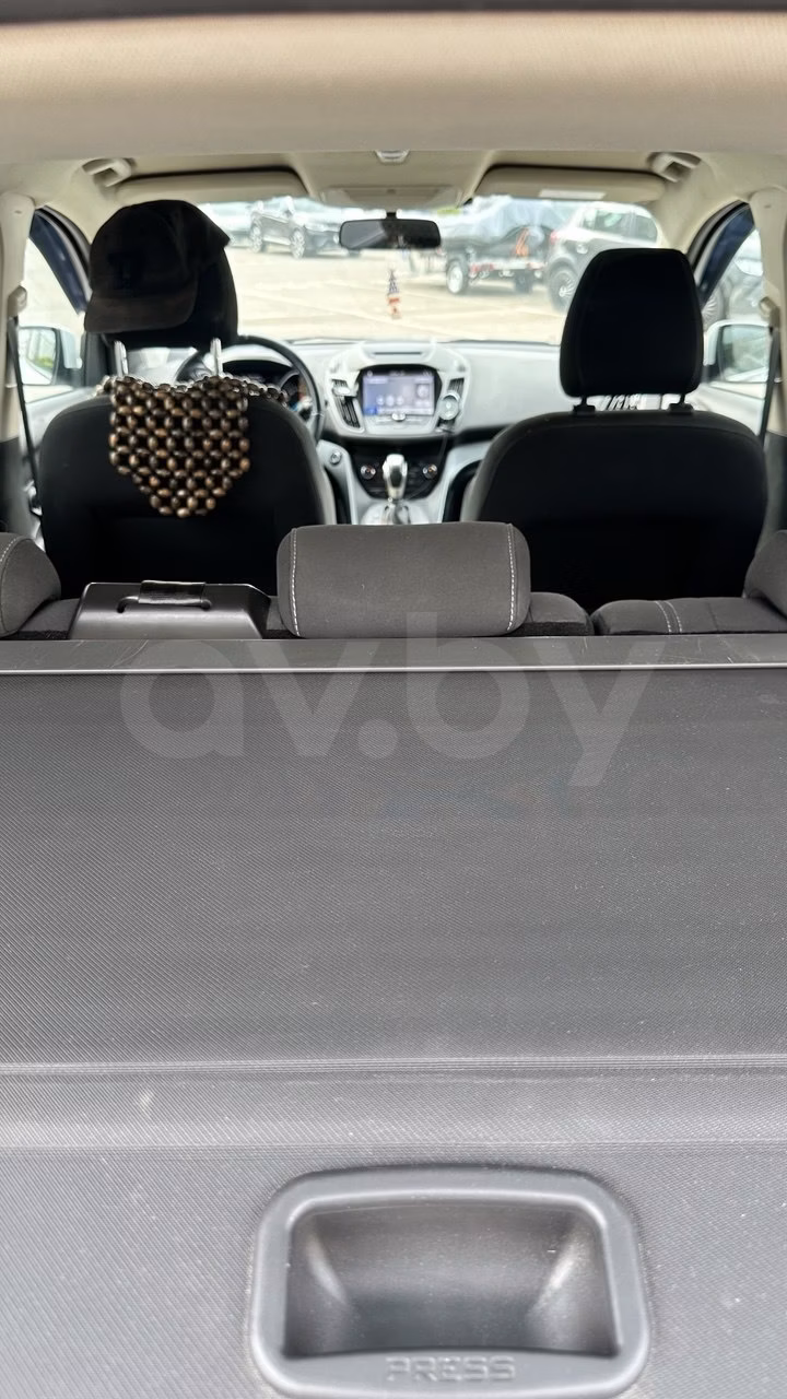 Ford Kuga фото 8