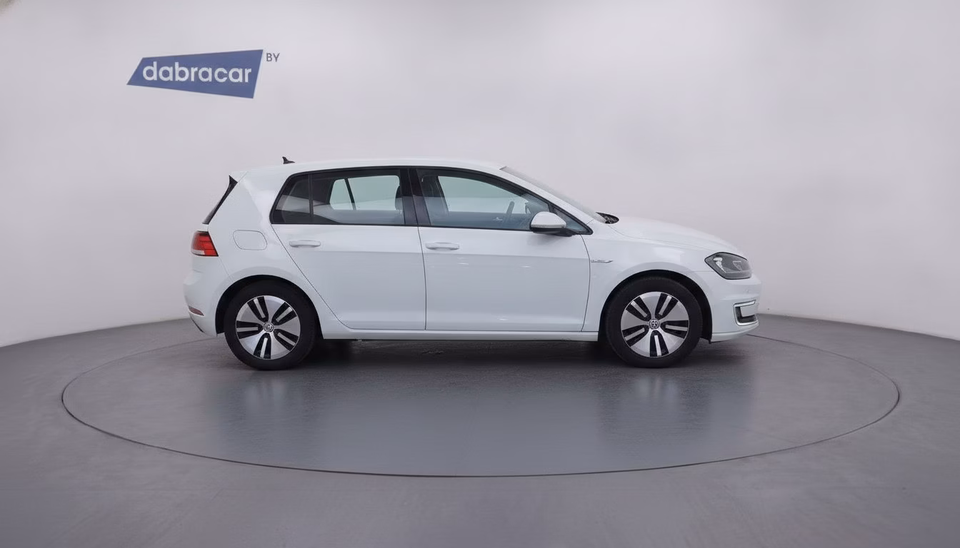 Volkswagen e-Golf фото 4