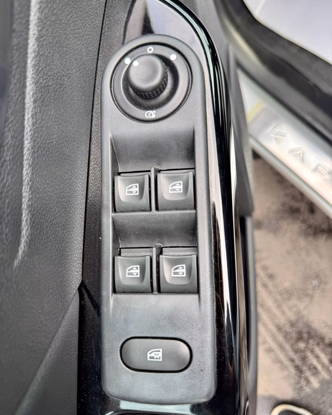 Renault Kaptur фото 18