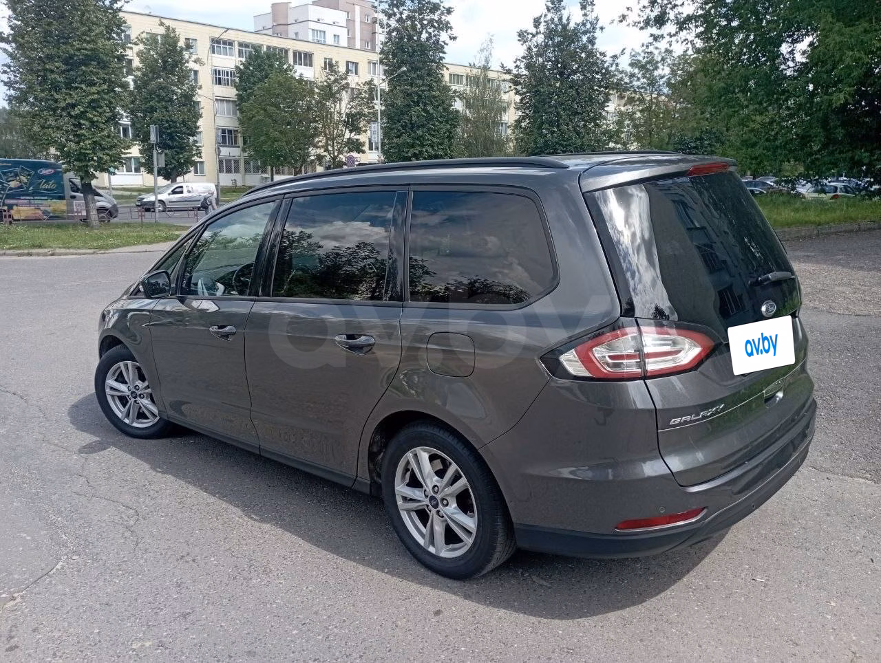 Ford Galaxy фото 2