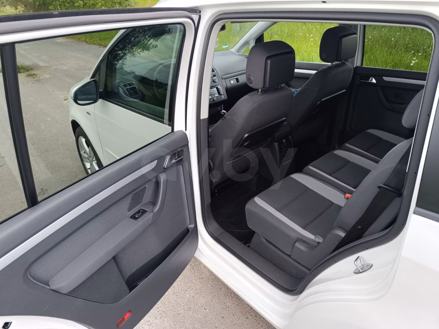 Volkswagen Touran фото 14