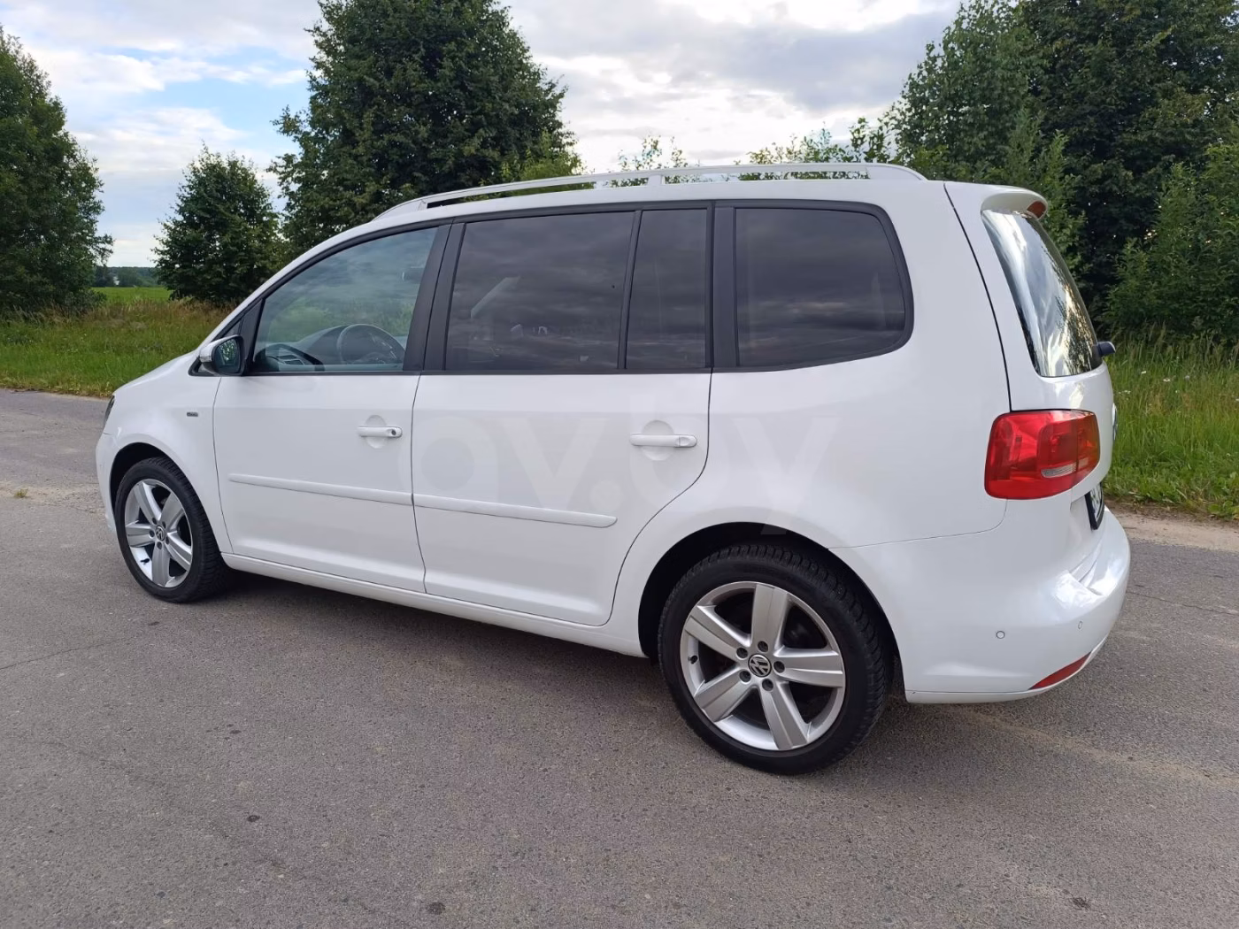 Volkswagen Touran фото 28