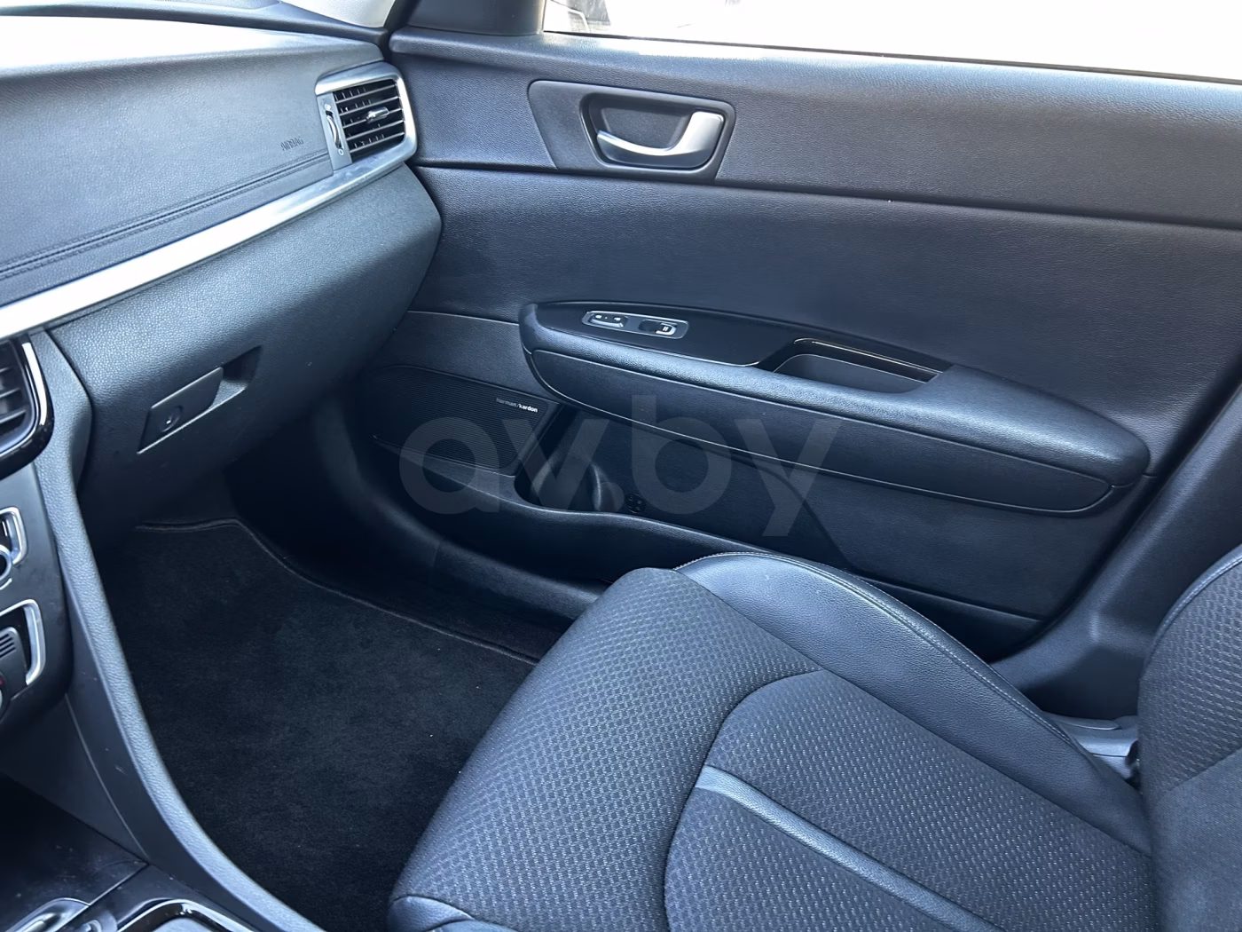 Kia Optima фото 9