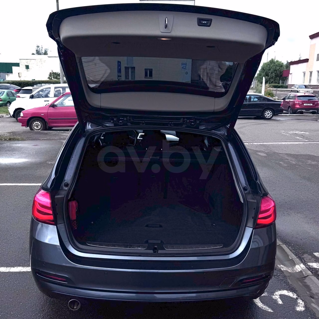 BMW 3 серия фото 8