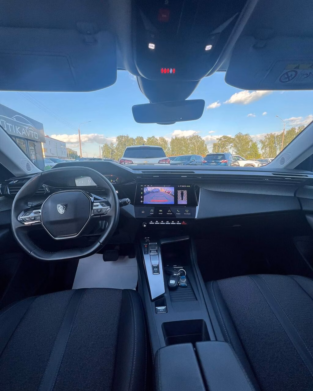 Peugeot 308 фото 9