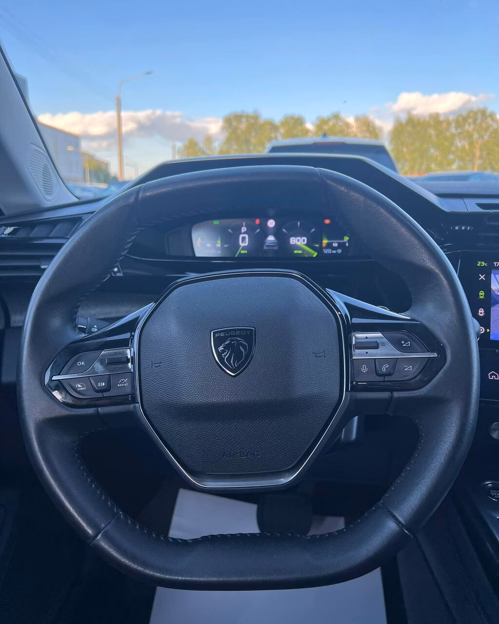 Peugeot 308 фото 13