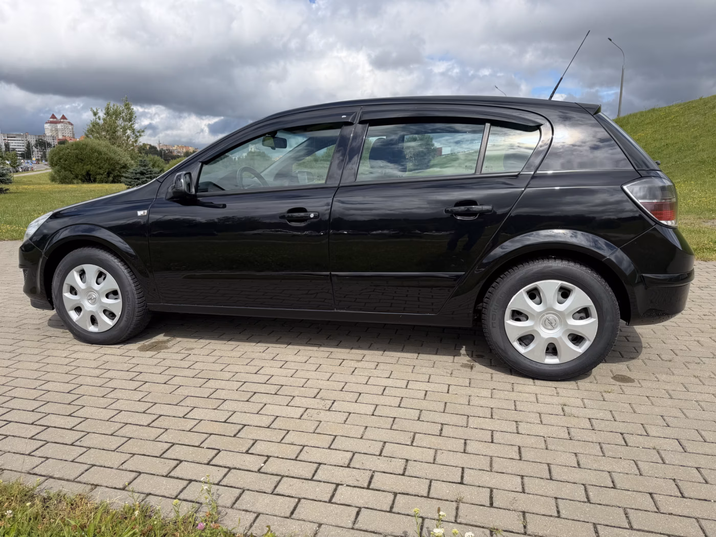 Opel Astra фото 16
