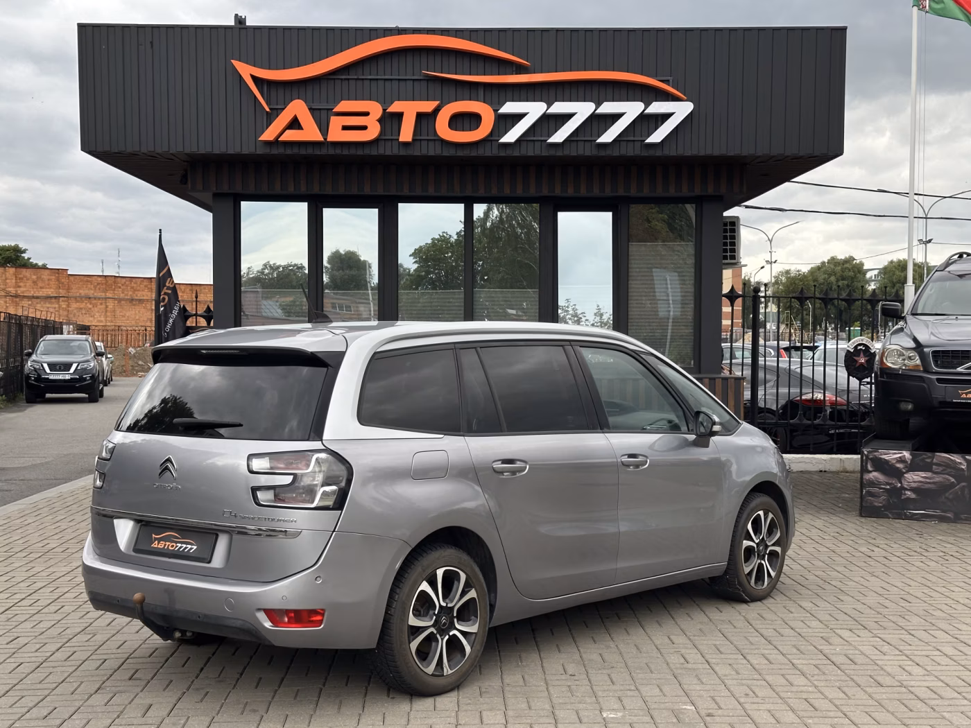 Citroen C4 Spacetourer фото 2