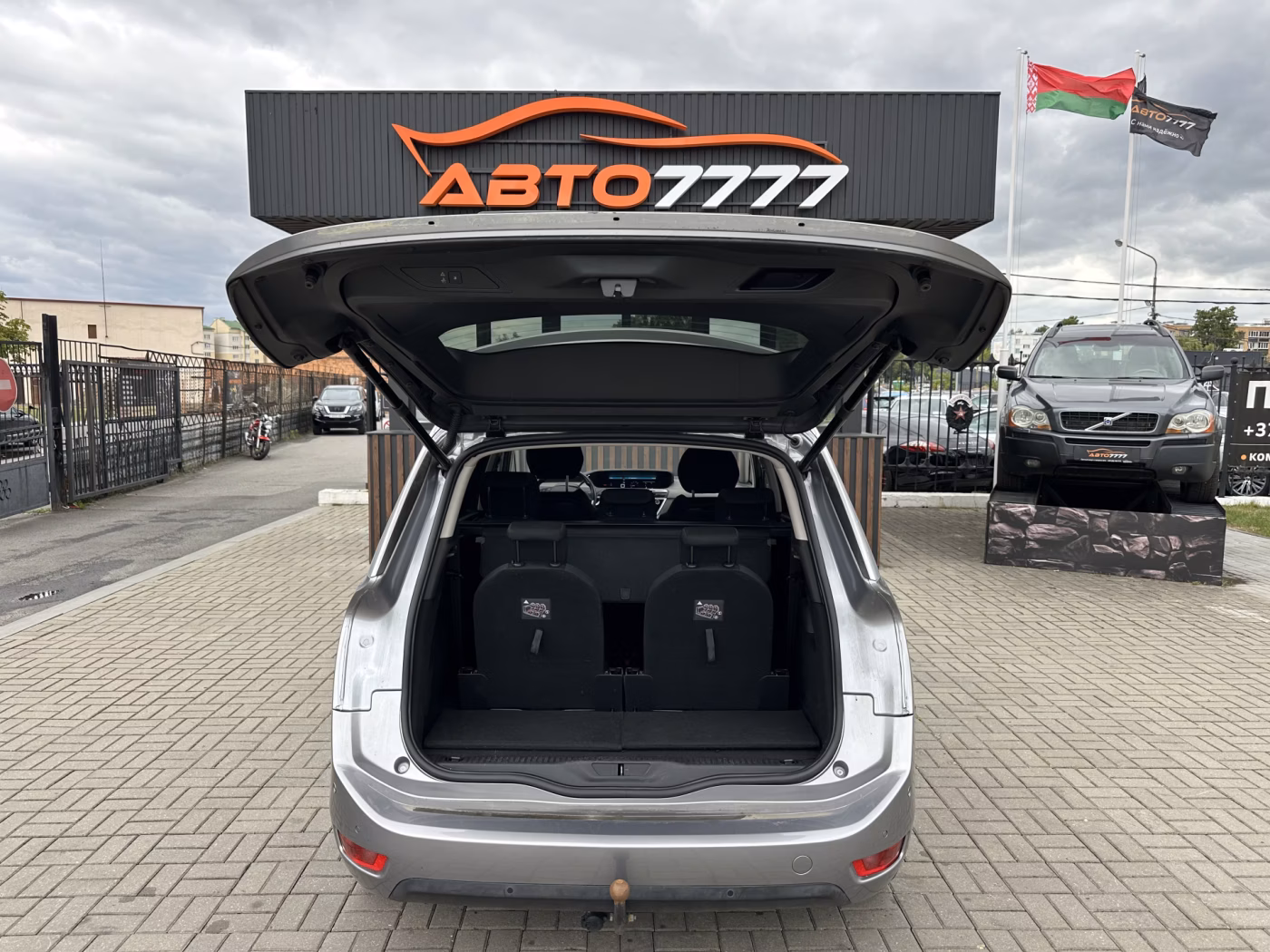 Citroen C4 Spacetourer фото 7