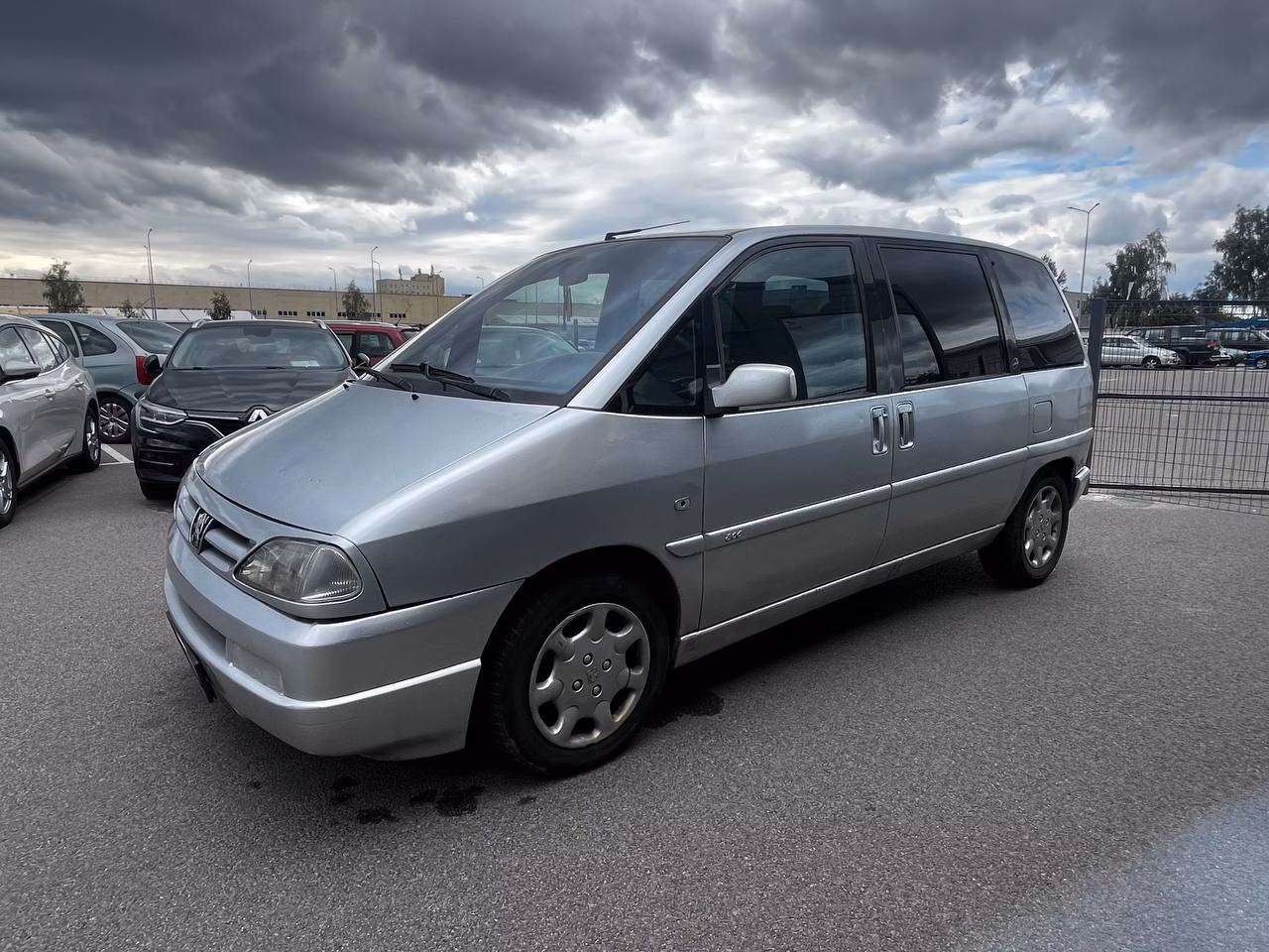 Peugeot 806 фото 6