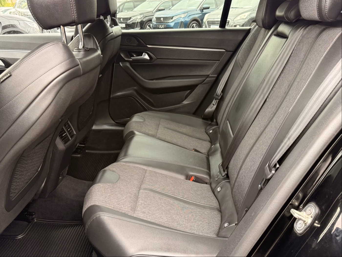 Peugeot 508 фото 20