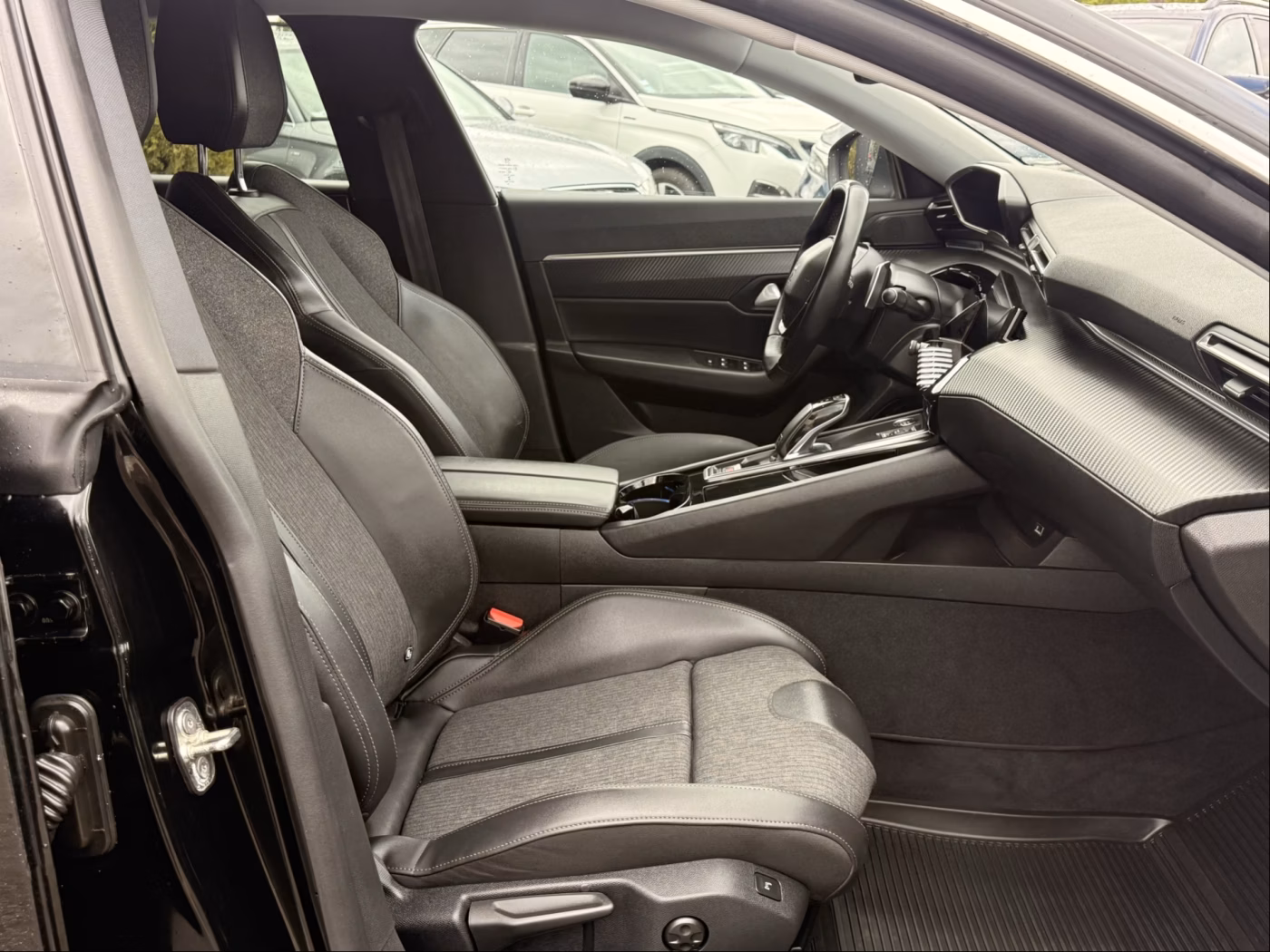 Peugeot 508 фото 24