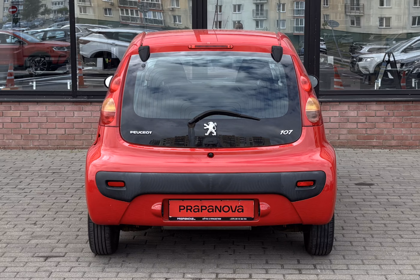 Peugeot 107 фото 7