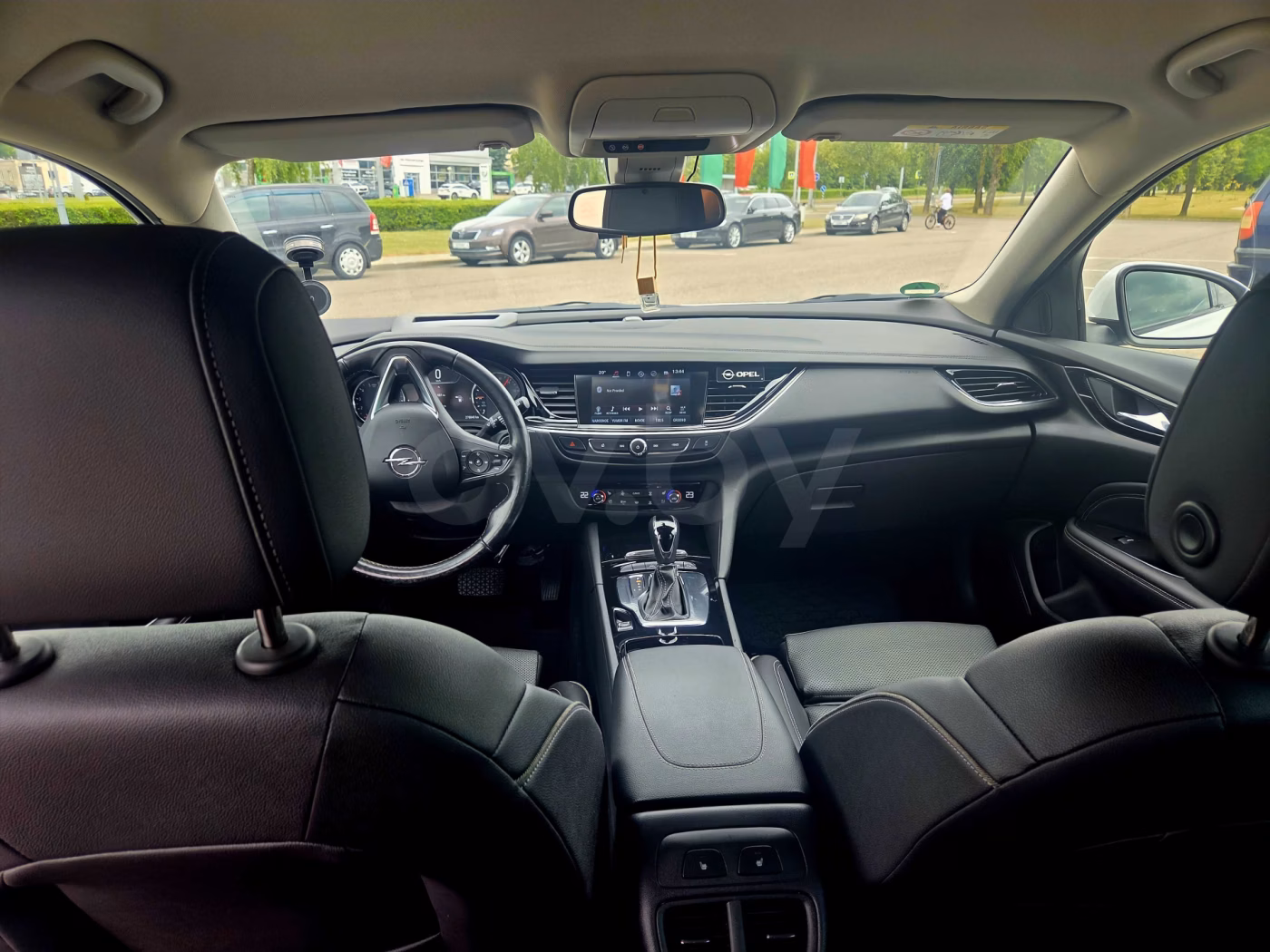Opel Insignia фото 9