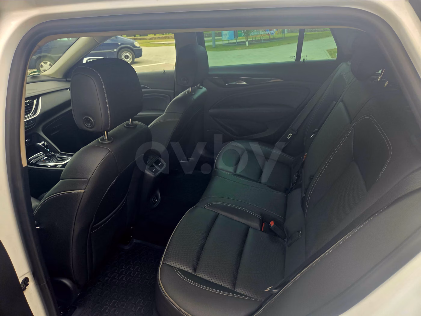 Opel Insignia фото 19