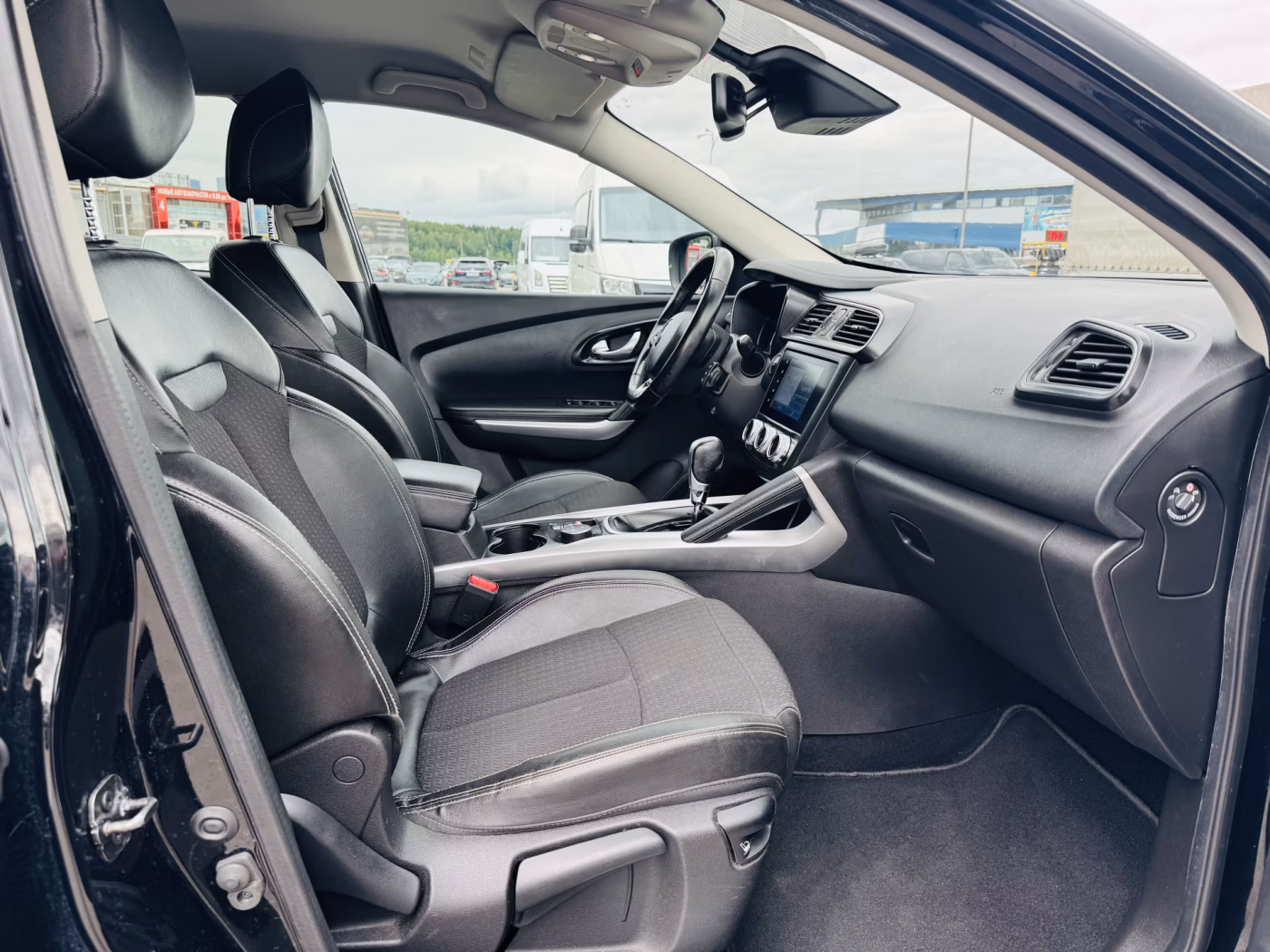 Renault Kadjar фото 8