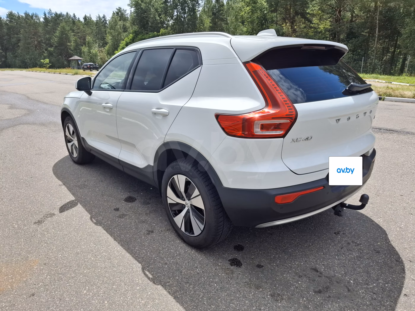 Volvo XC40 фото 3