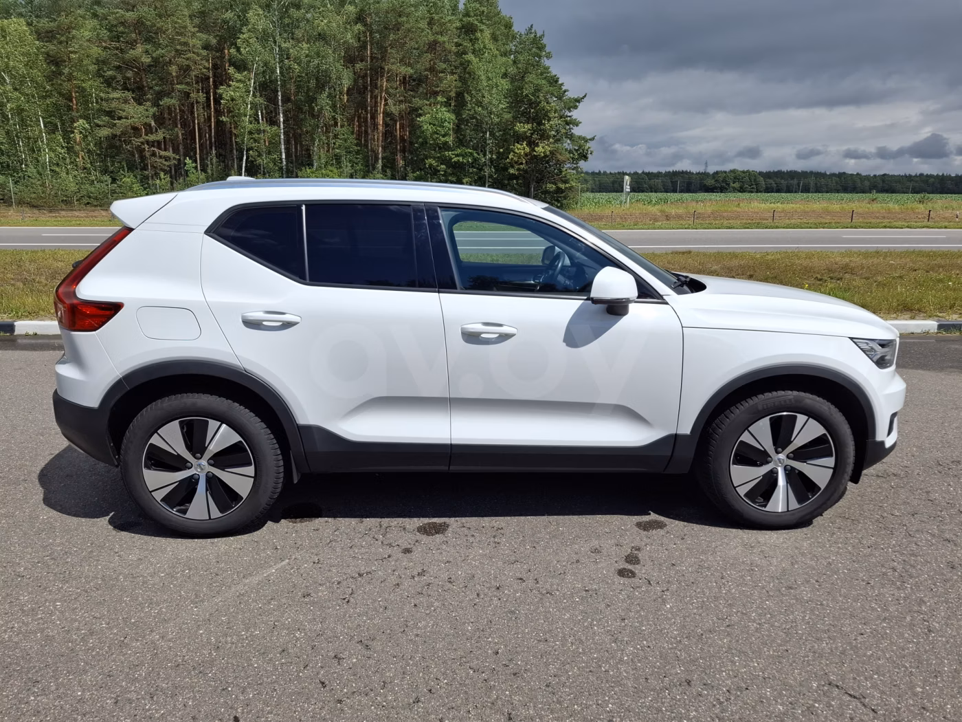 Volvo XC40 фото 5