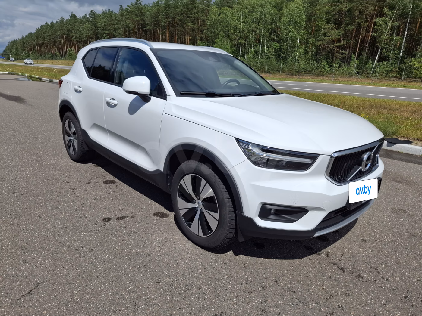 Volvo XC40 фото 6