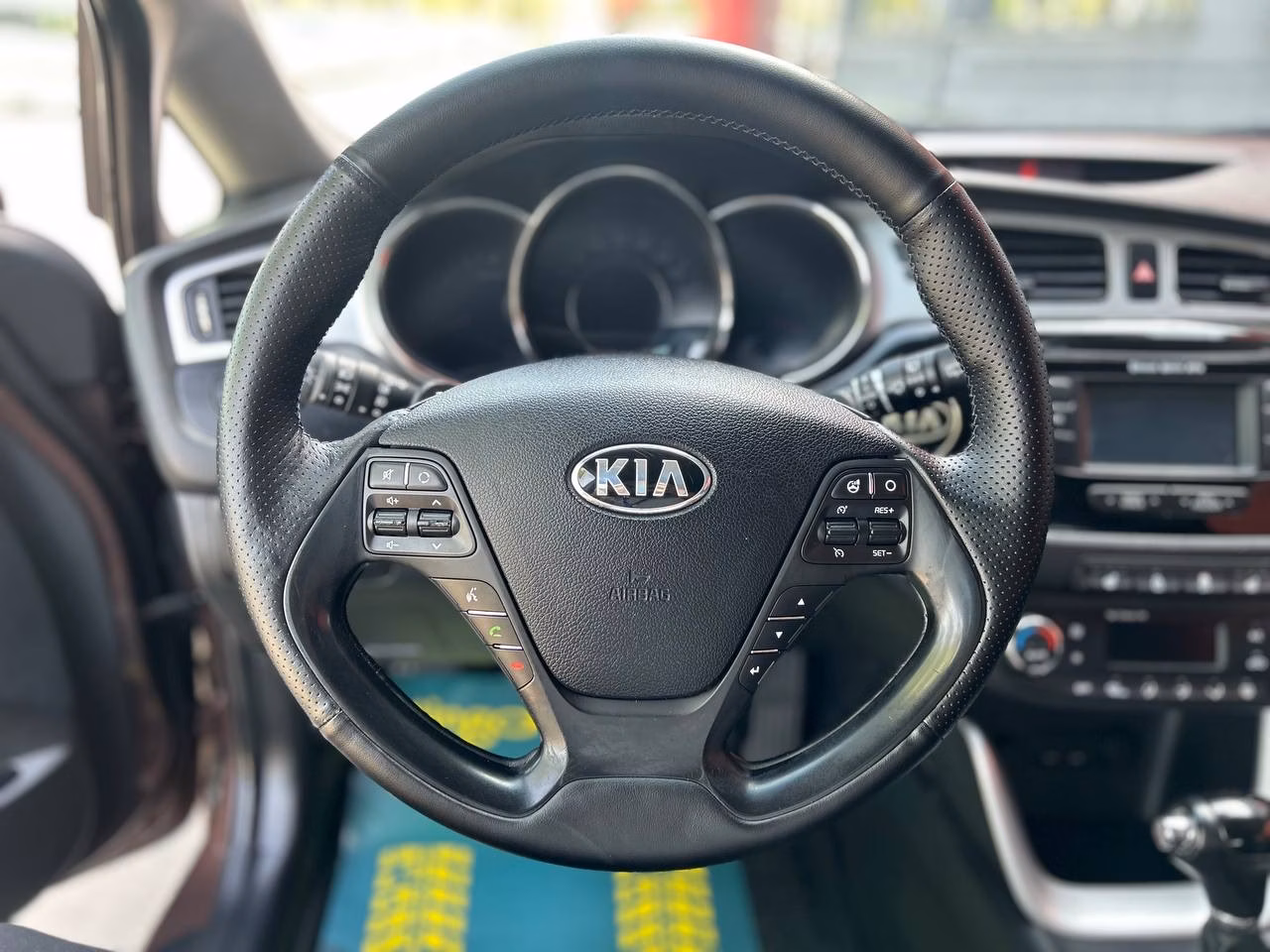 Kia Cee'd фото 6