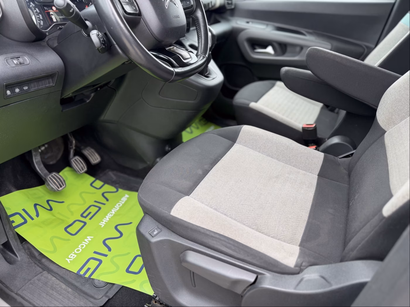 Citroen Berlingo фото 18