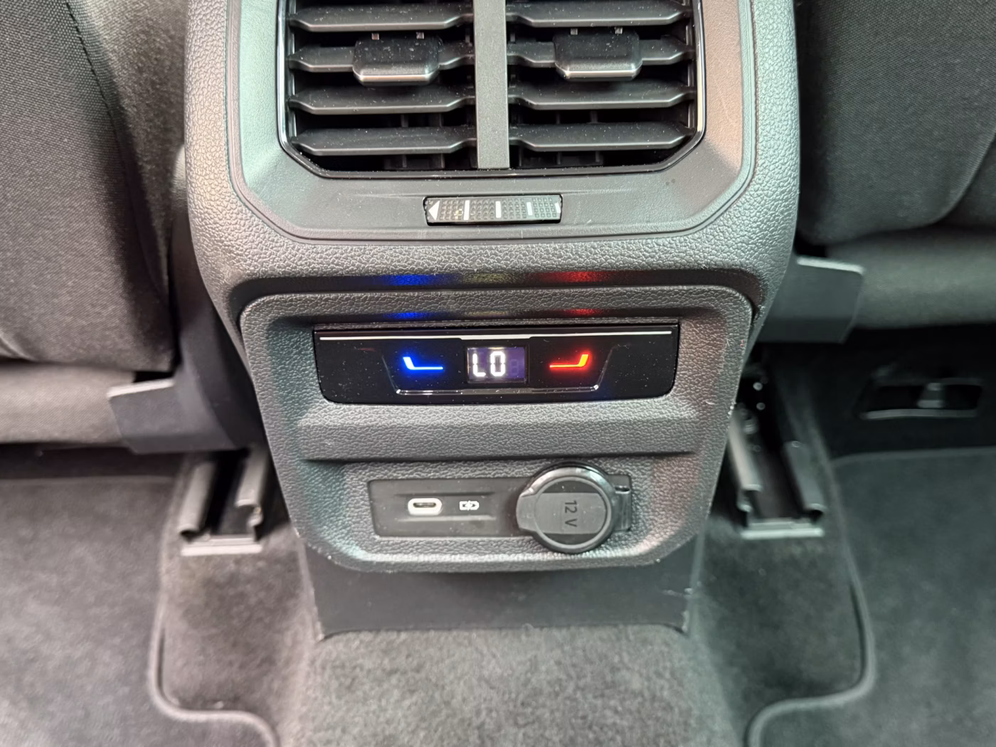 Volkswagen Tiguan фото 13