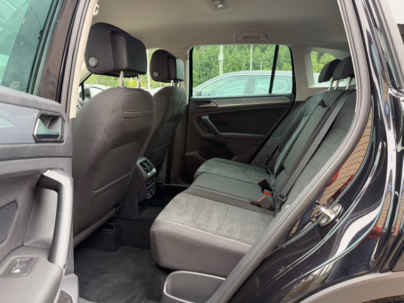 Volkswagen Tiguan фото 12