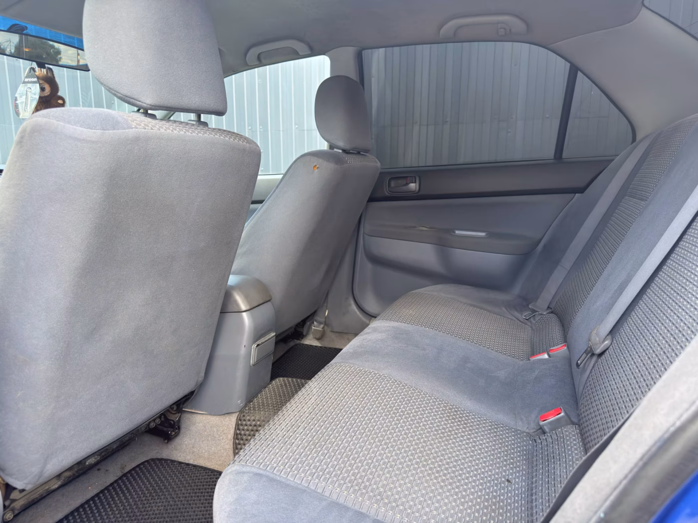 Mitsubishi Lancer фото 10
