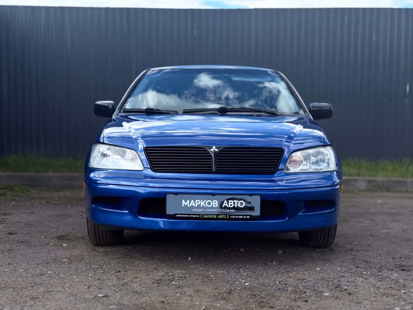 Mitsubishi Lancer фото 2