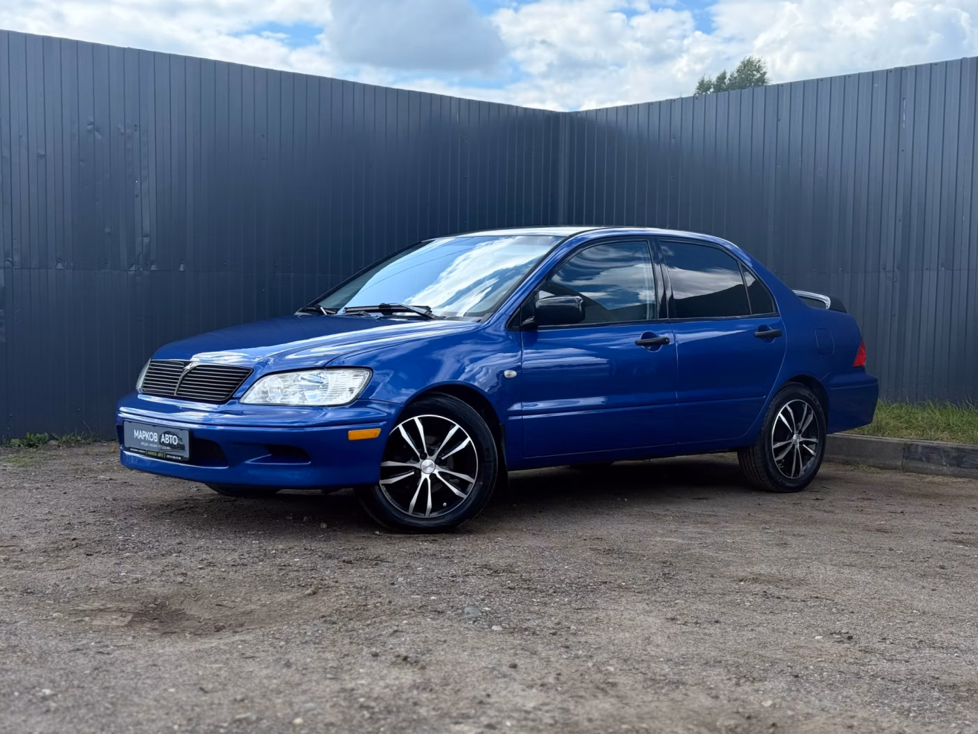 Mitsubishi Lancer