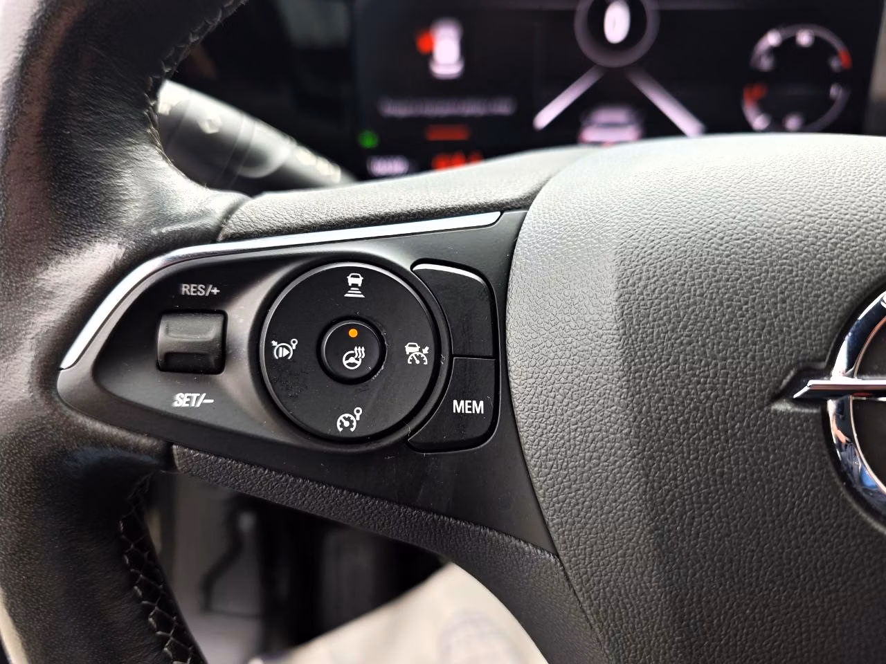 Opel Mokka фото 16