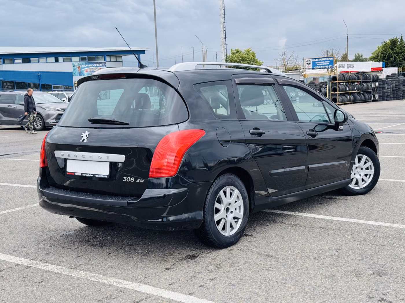Peugeot 308 фото 2