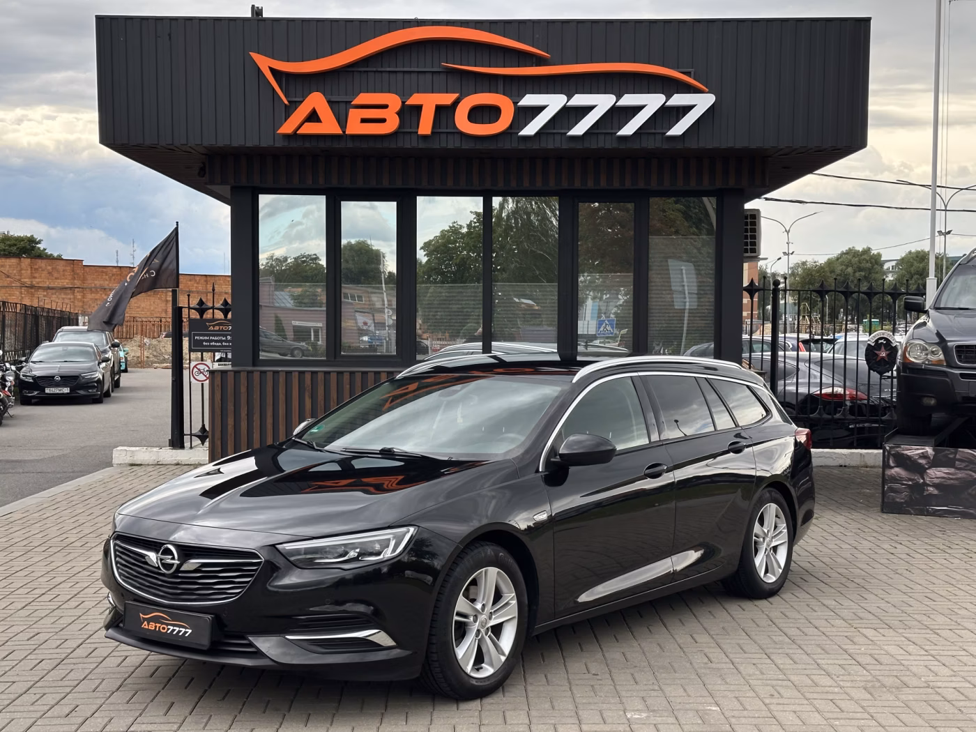 Opel Insignia фото 5