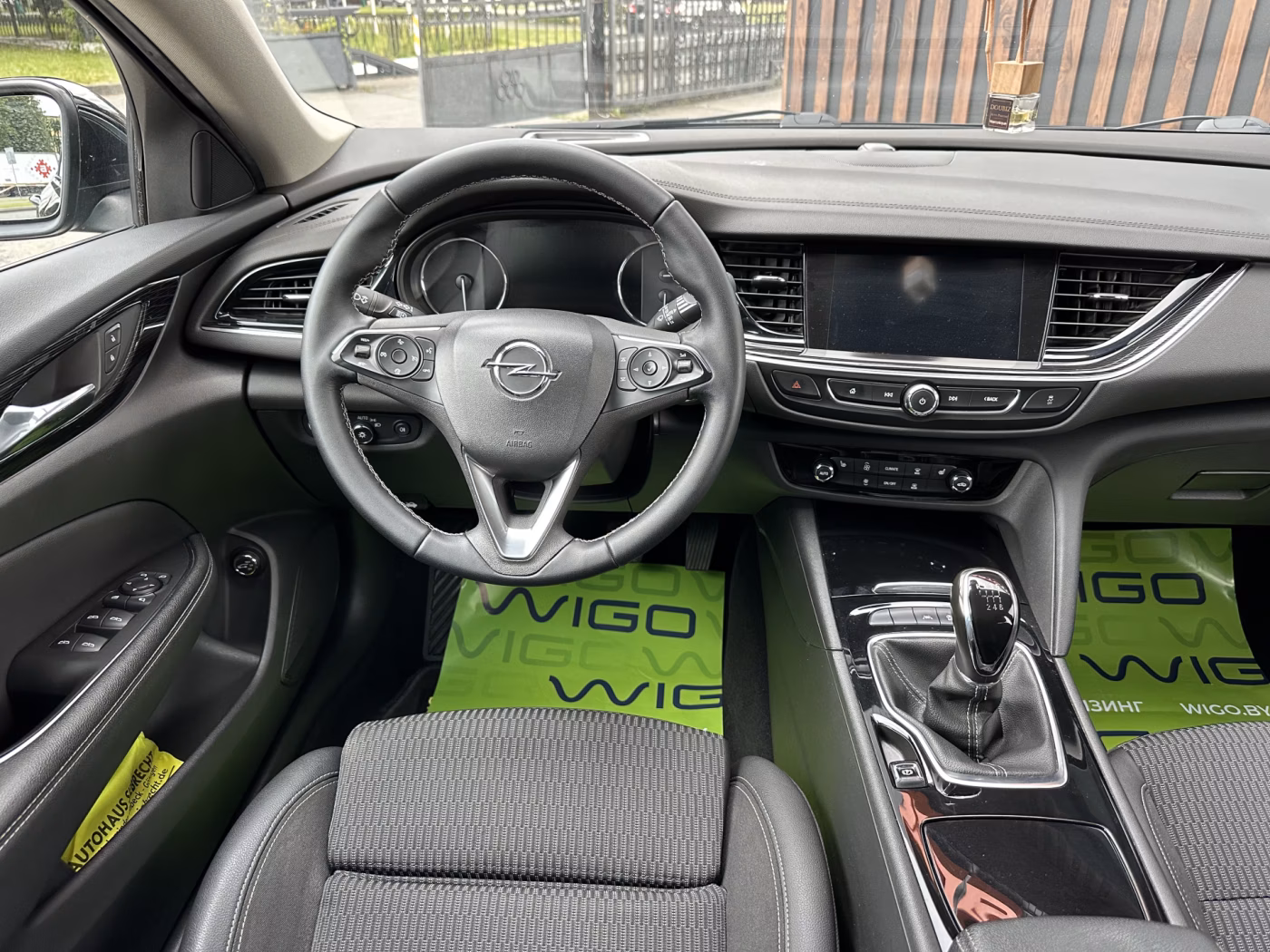 Opel Insignia фото 9