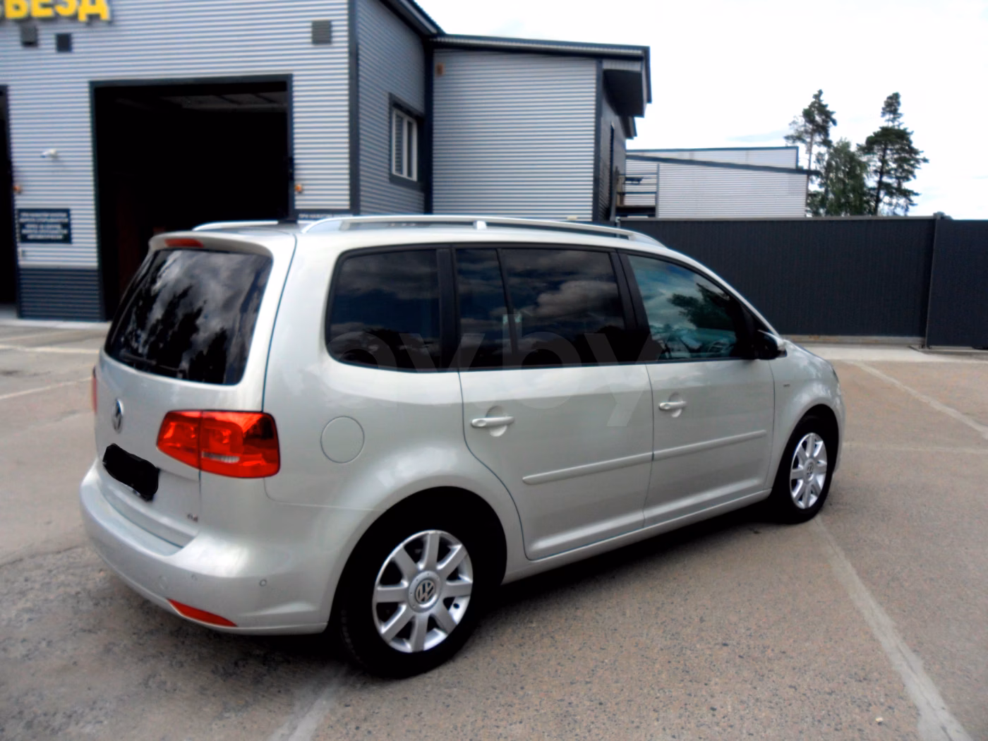 Volkswagen Touran фото 4