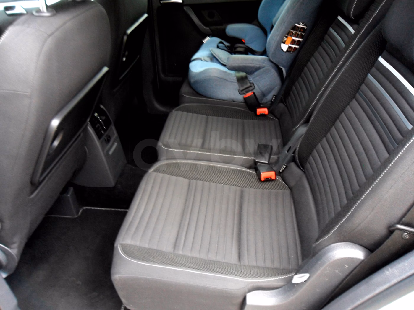 Volkswagen Touran фото 8