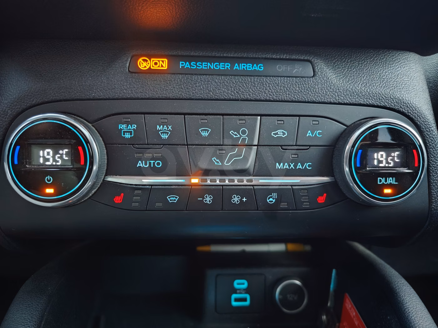 Ford Kuga фото 15