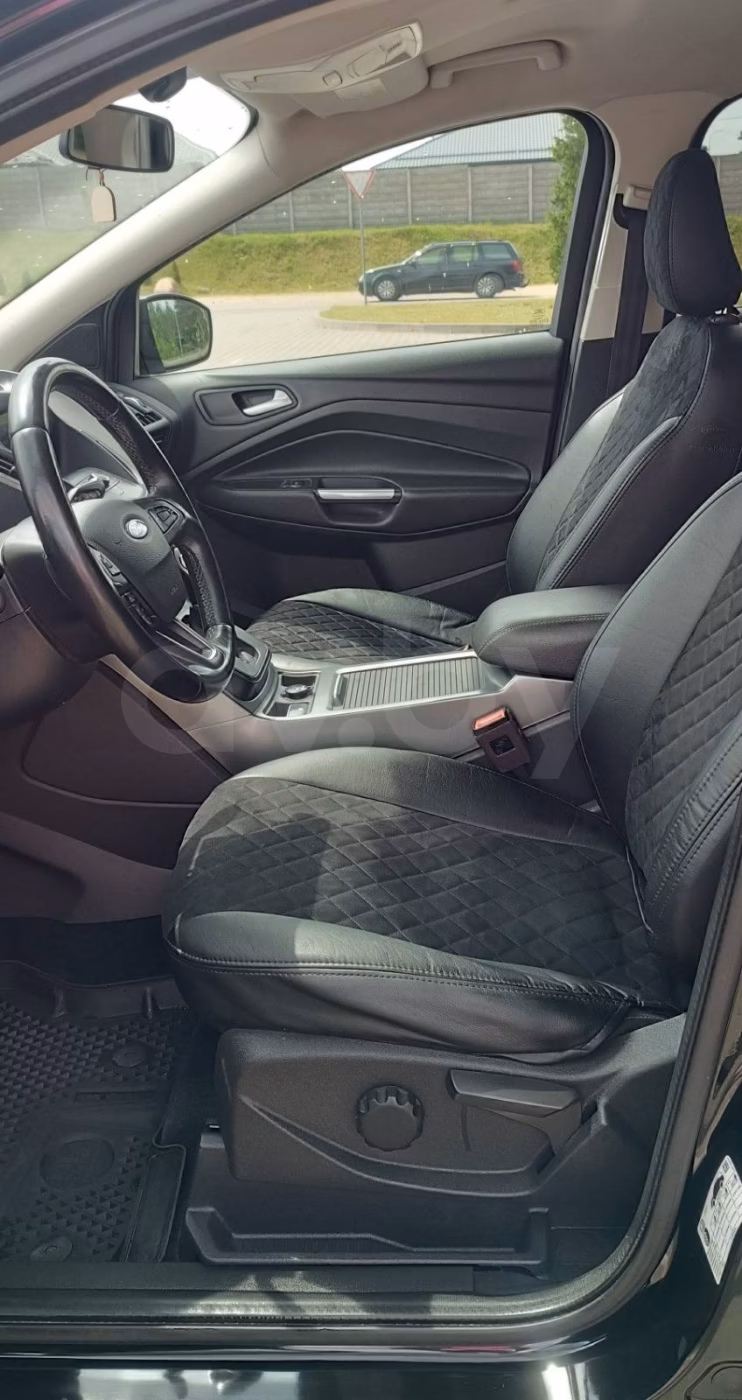 Ford Kuga фото 9