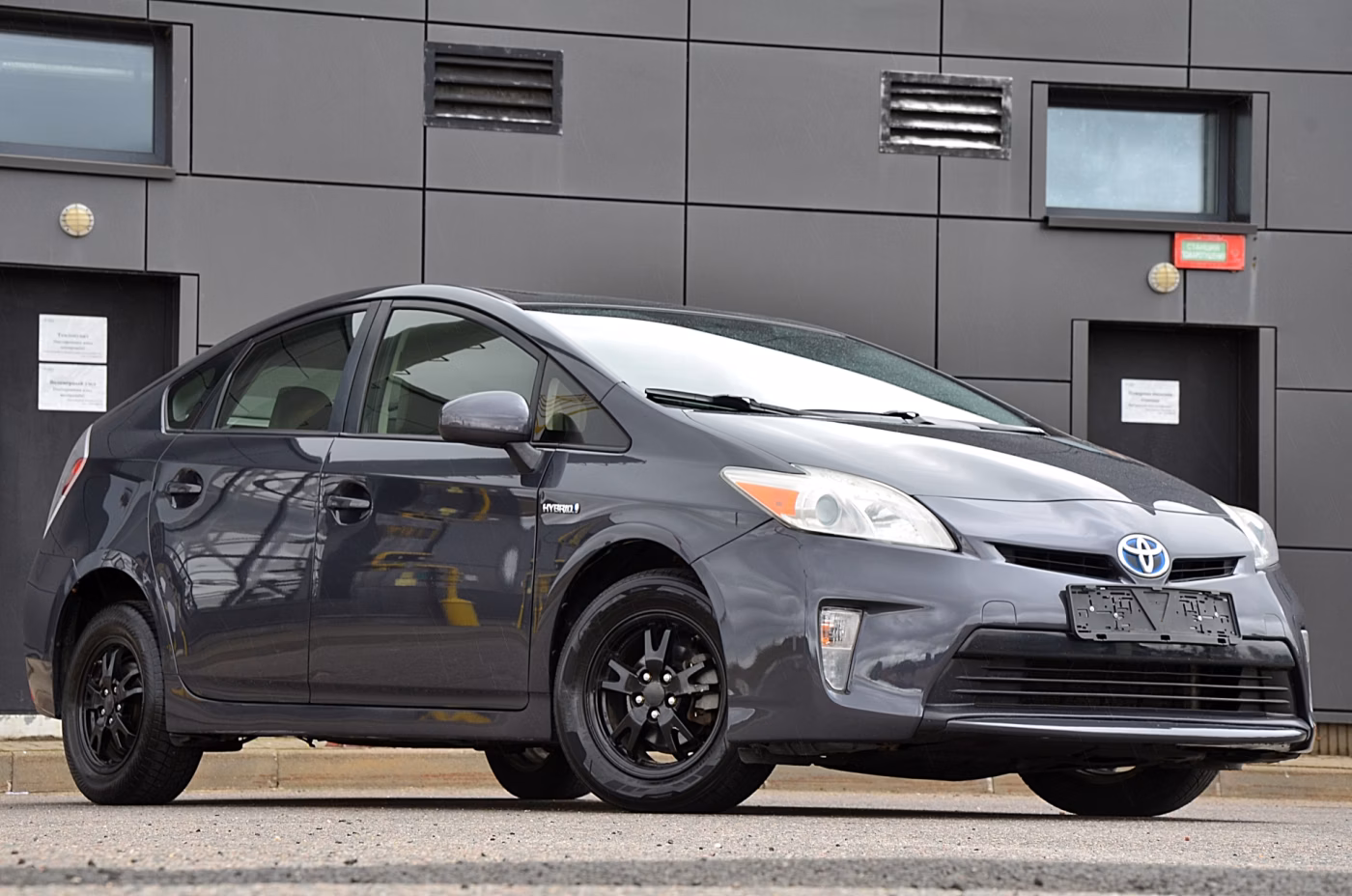 Toyota Prius фото 4