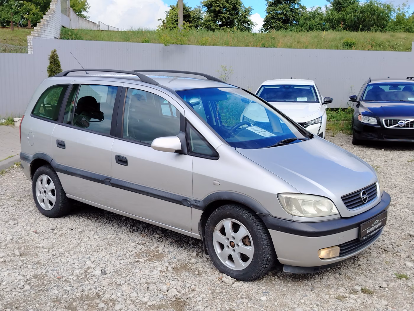 Opel Zafira фото 7