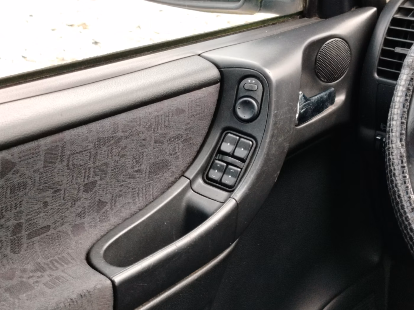 Opel Zafira фото 17