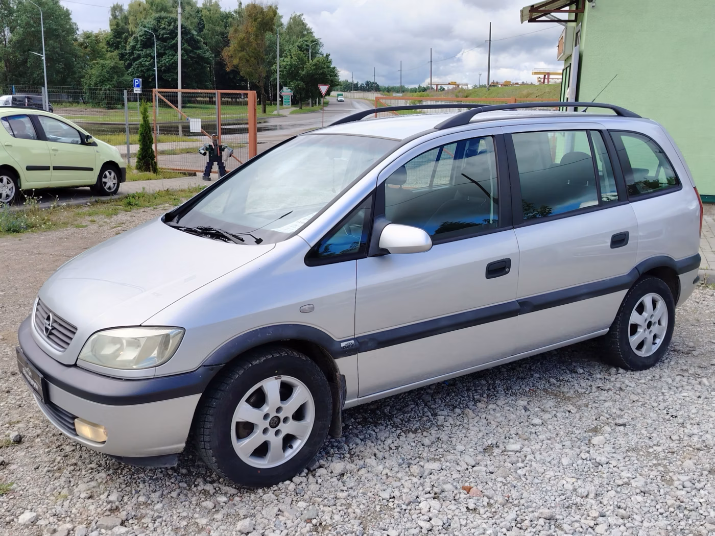 Opel Zafira фото 3