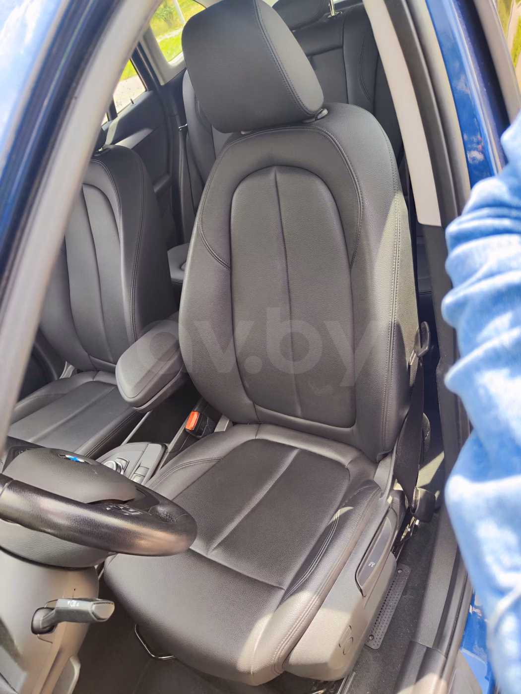 BMW X1 фото 9