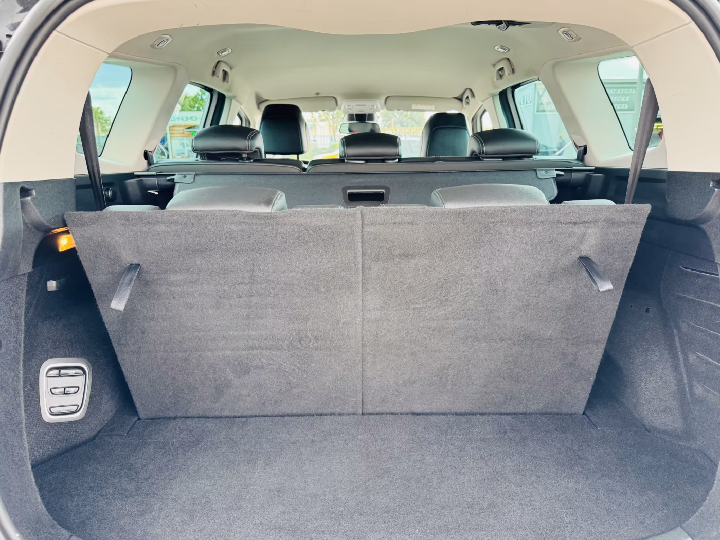 Renault Grand Scenic фото 9