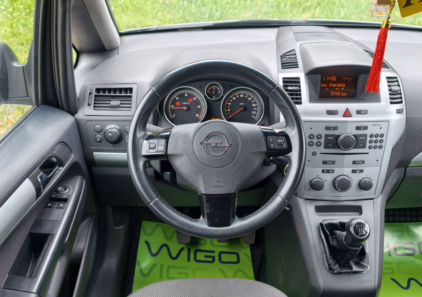 Opel Zafira фото 15