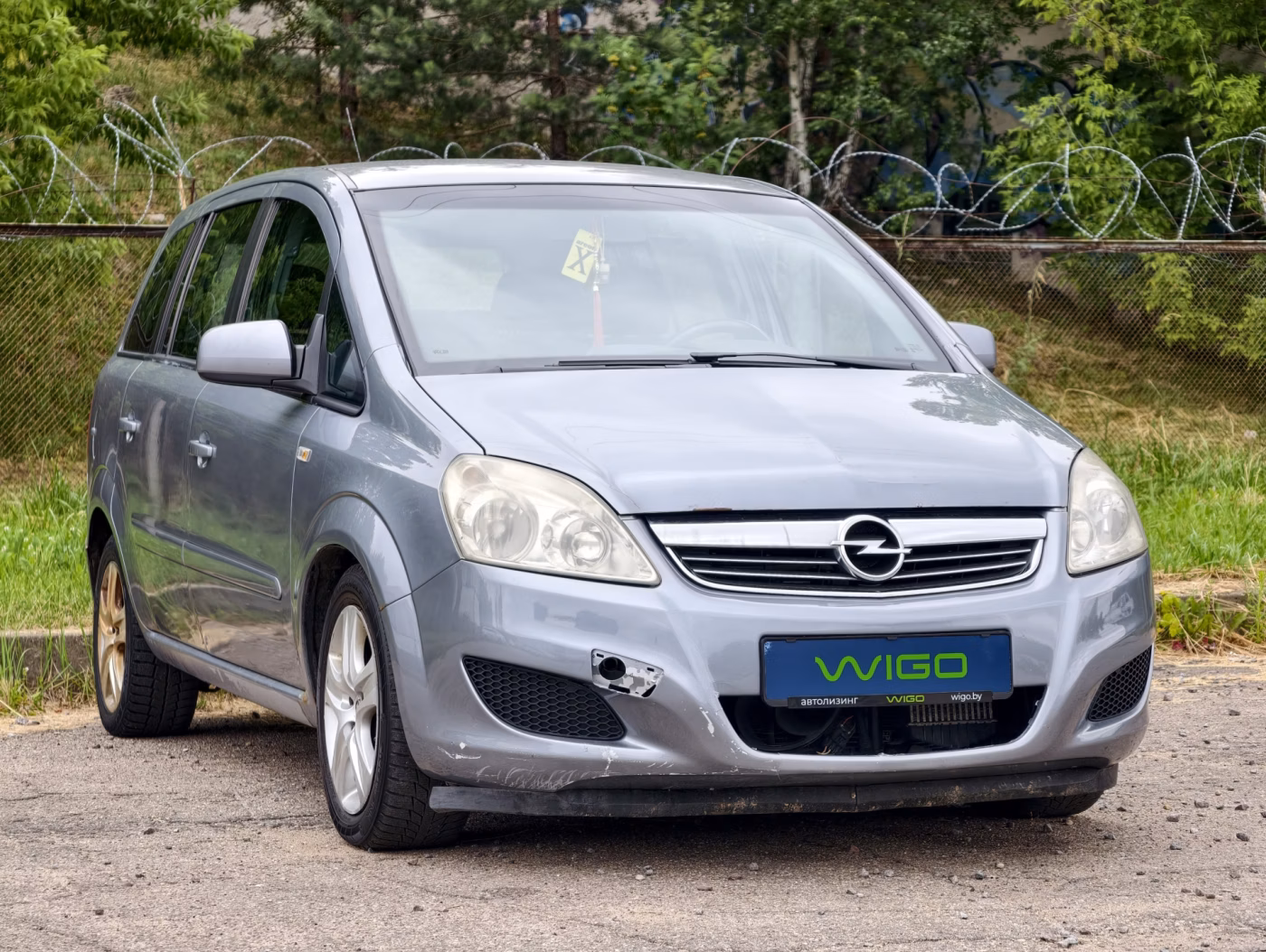 Opel Zafira фото 2