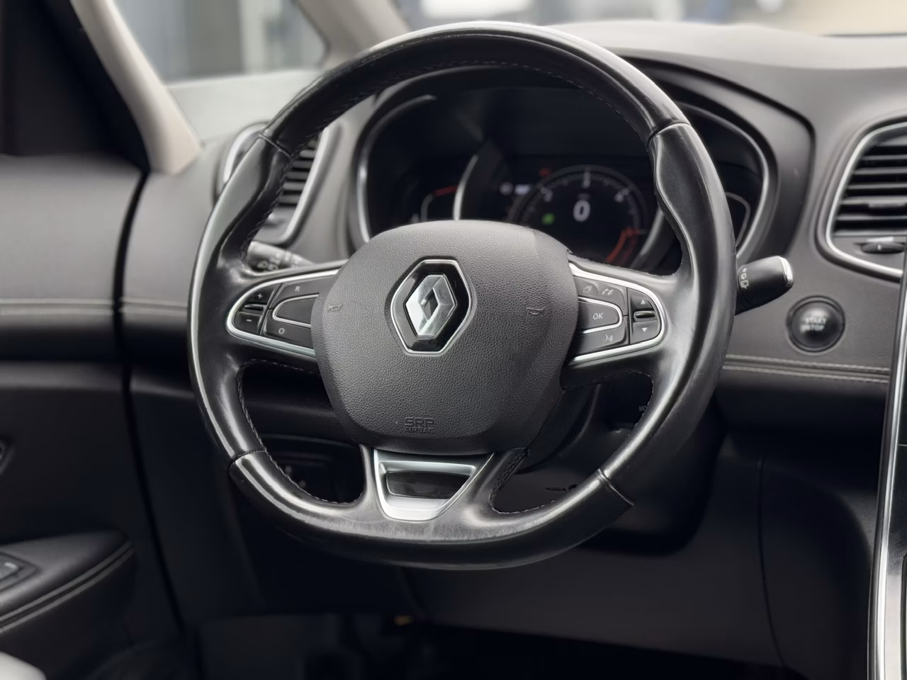 Renault Grand Scenic фото 11