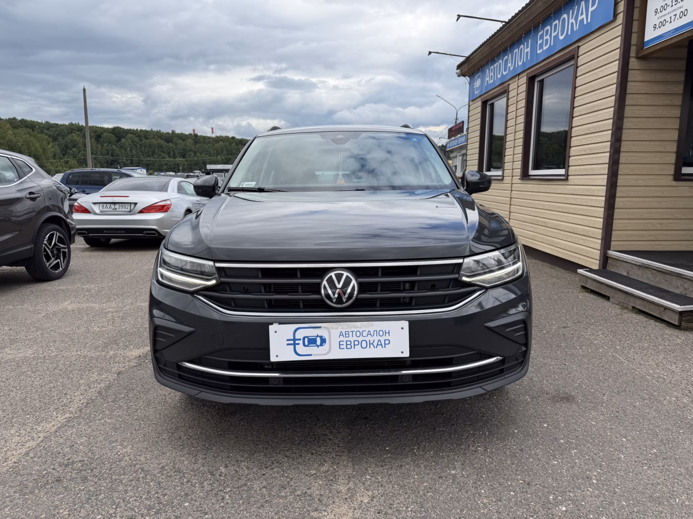 Volkswagen Tiguan фото 3
