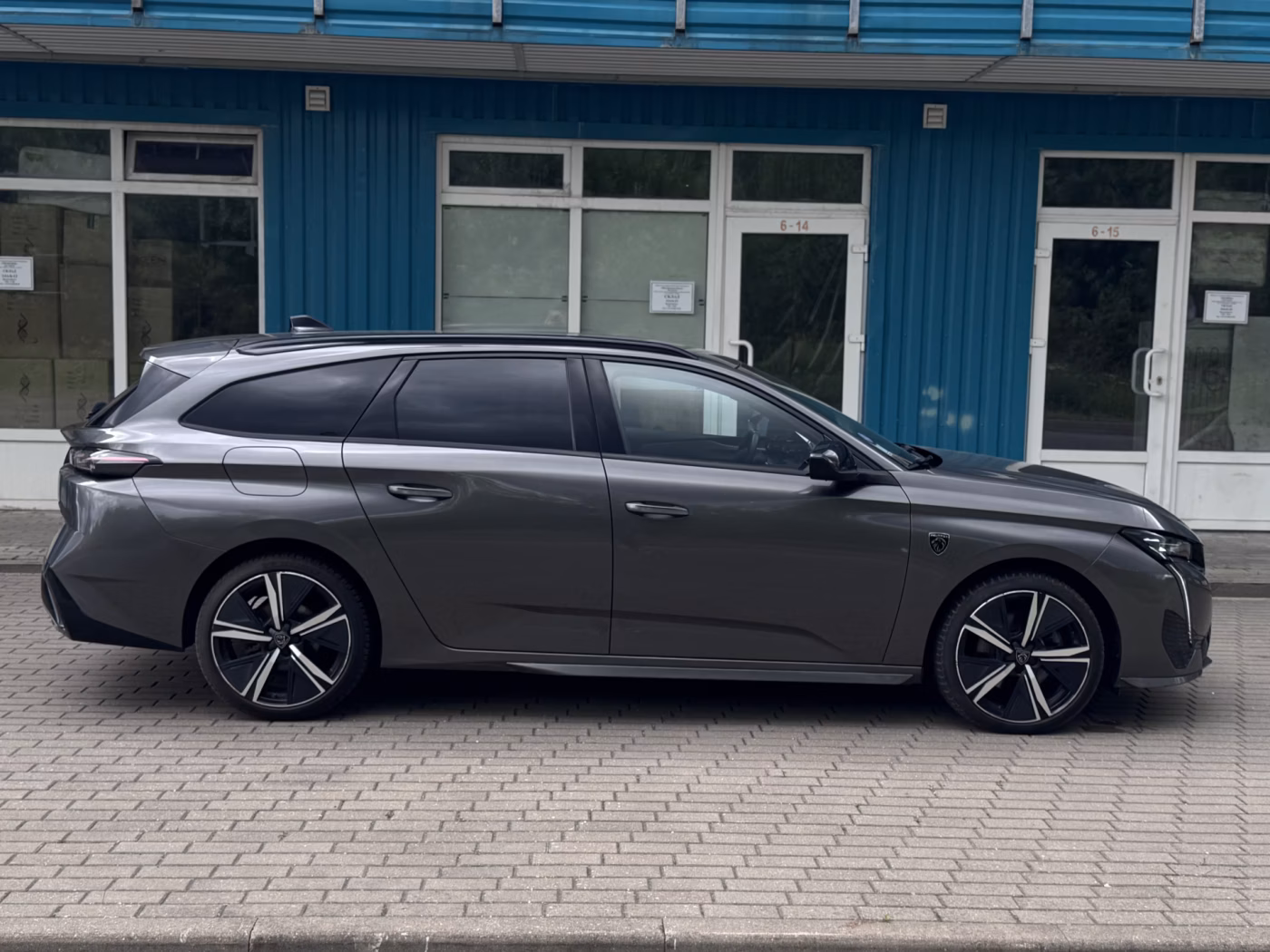 Peugeot 308 фото 6